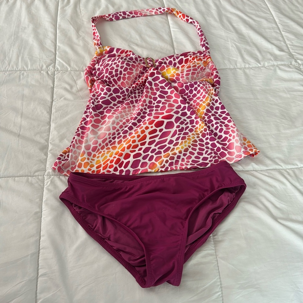 Perry Ellis swimsuit size M